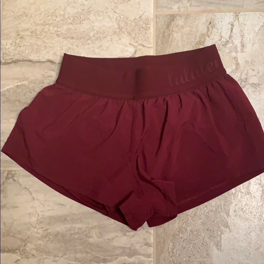 Lululemon Size 4 Shorts